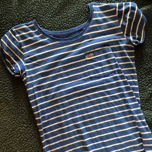 Hollister tee